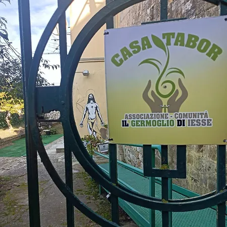 Casa Tabor بيت ضيافة أريانو إربينو